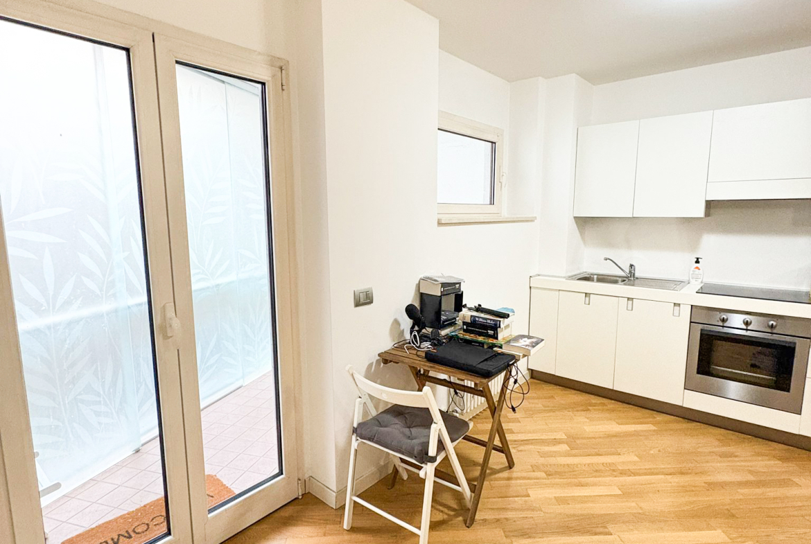 via-Francesco-Berni-9-Valverde-Verona_cucina_04